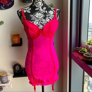 Victoria’s Secret Garter Slip